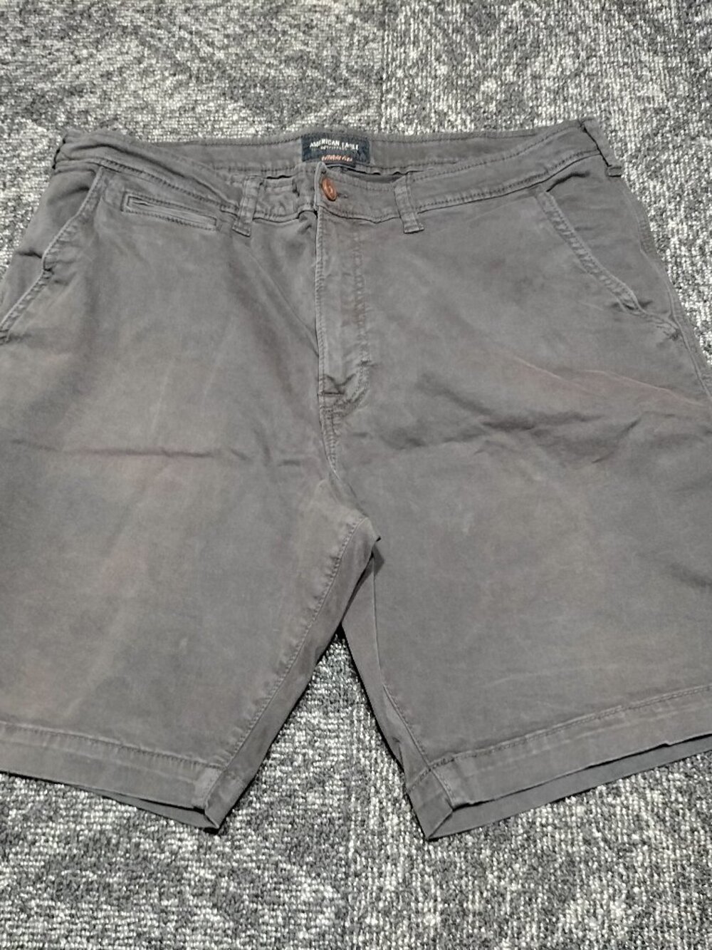 American Eagle Lived-In Flex Shorts Mens 38 Classic Slate Gray Chino Preppy NWOT
